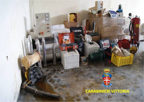 RECUPERATA REFURTIVA AD ACATE