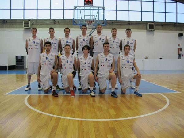 LA NOVA VIRTUS DOMA IL BASKET MELILLI