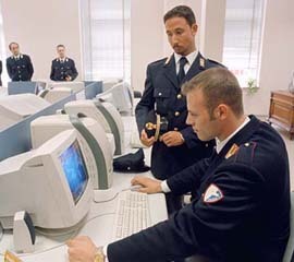 VITTORIESE 29ENNE ESPERTO IN TRUFFE SU INTERNET