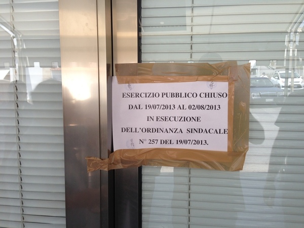 ESEGUITA ORDINANZA SINDACALE DI CHIUSURA PER 15 GIORNI DI UN BAR DELLA FRAZIONE TURISTICA DI MARINA DI RAGUSA
