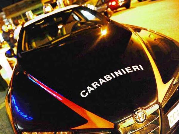 I CARABINIERI DENUNCIANO QUATTRO TUNISINI