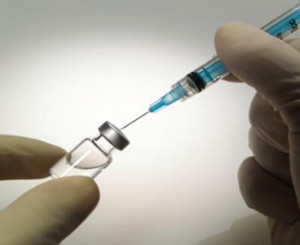 Ema: “Numero di tromboembolie in persone vaccinate non maggiore di quello generale”