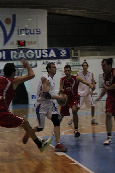 LA NOVA VIRTUS SBANCA IL PARQUET DI GIARRE