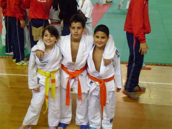LE PICCOLE STELLE DELLA BASAKI