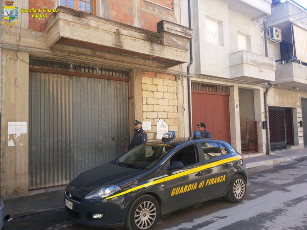 SEQUESTRO PREVENTIVO MA L’IMMOBILE RESTA AD USO DEI FAMILIARI