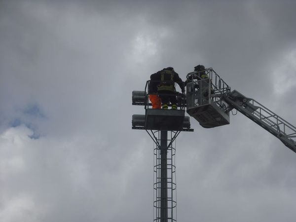 Siracusano tenta di suicidarsi in un cantiere: fermato dai carabinieri