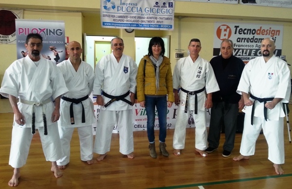 KARATE DI QUALITÀ IERI AL PALARIZZA. MAESTRI E ALLIEVI IN GRANDE SPOLVERO
