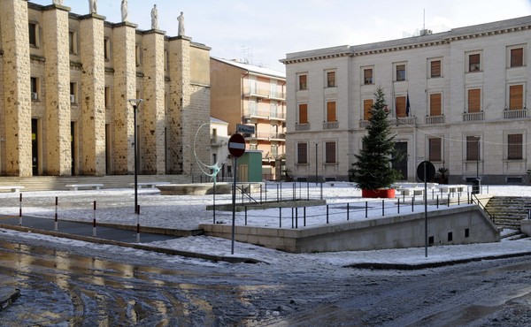 ANCHE A RAGUSA LA NEVE DOPO LA MEZZANOTTE