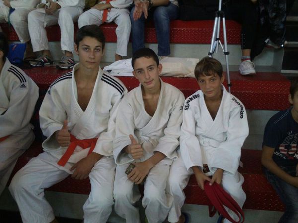 I GIOVANI TALENTI DELLA SCUOLA BASAKI RAGUSA IN VETRINA A TARANTO