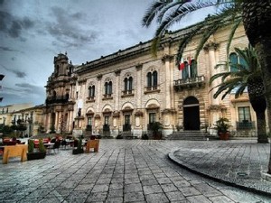 INTERROGAZIONE DI CONSIGLIERI COMNUNALI DI SCICLI