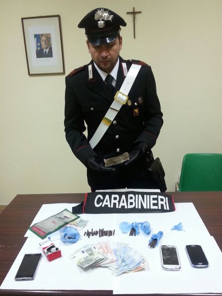 COMISO. RAFFICA DI PERQUISIZIONI ANTIDROGA