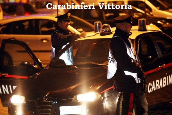 ARRESTATO UN PLURIPREGIUDICATO E DENUNCIATE 13 PERSONE