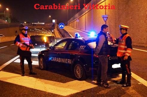 DICIOTTO DENUNCE E DUE SEGNALAZIONI ALL’UTG DI RAGUSA DURANTE L’OPERAZIONE WEEK-END SICURO