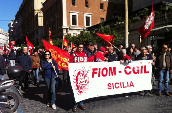 MANIFESTAZIONE NAZIONALE FIOM: PRESENTE ANCHE UNA DELEGAZIONE DI RAGUSA