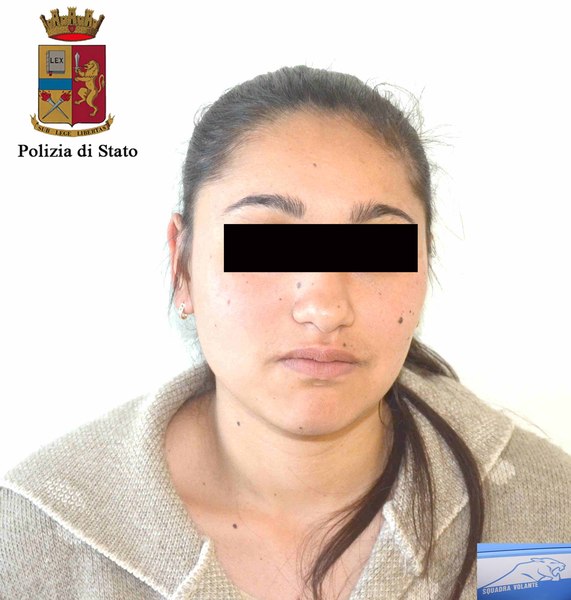 ZIA E NIPOTE TENTANO FURTO IN ABITAZIONE