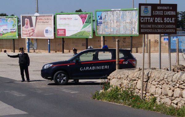 SANTA CROCE CAMERINA: I CARABINIERI INDIVIDUANO E FANNO ESPELLERE 3 CLANDESTINI