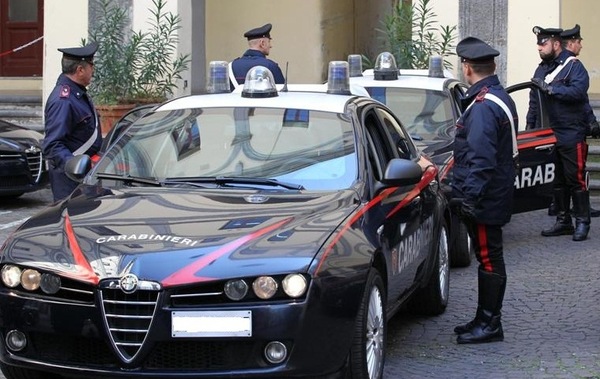 CHIARAMONTE GULFI.   ABUSA DI UN MINORENNE