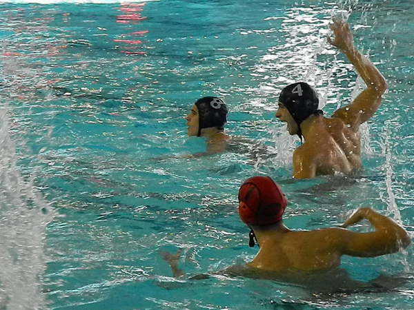 L’EREA BLOCCA LA WATERPOLO SUL 10 A 10