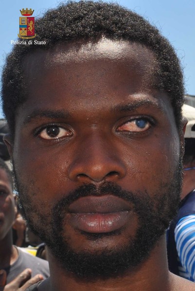 SBARCA IN ITALIA IL 21.11.2008 A LAMPEDUSA;