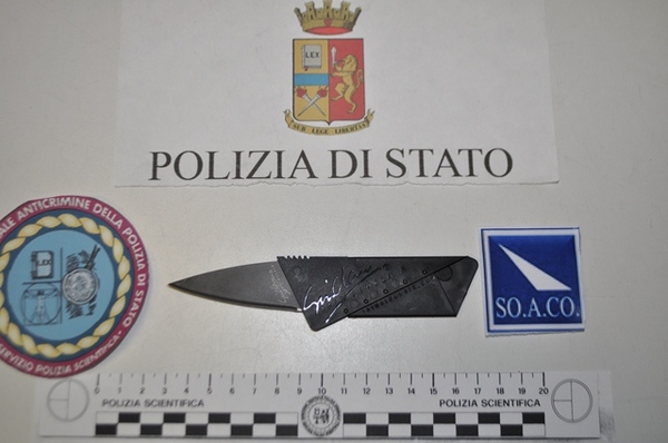COMISO: RAGAZZO 17ENNE TROVATO IN POSSESSO DI UNA CARTA-COLTELLO