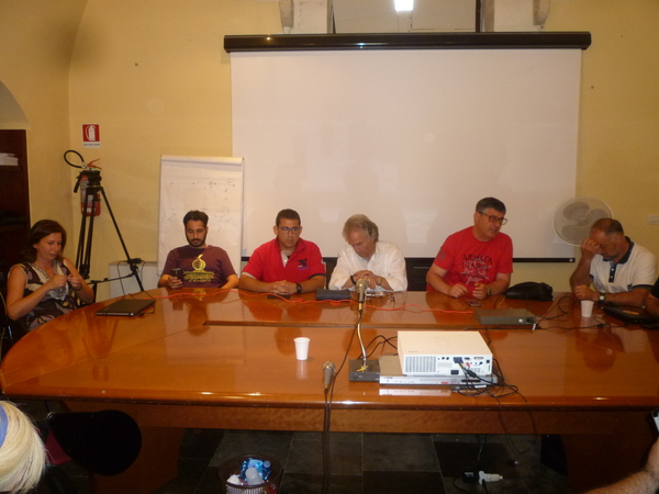 ANCORA TUTTO FERMO AL CORFILAC. POCHI SPIRAGLI DA PALERMO E I LAVORATORI ASPETTANO