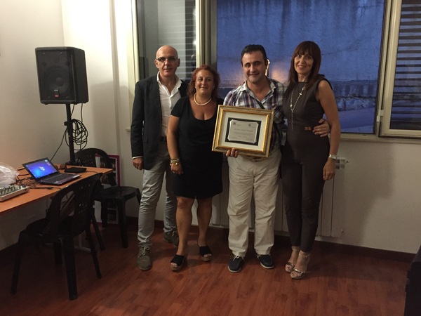 L’AMBASCIATORE ITALIANO A SANTO DOMINGO TASCIOTTI IN VISITA ALLA SCUOLA “GLI ARMONICI” DI ELVIRA MAZZA A MODICA.