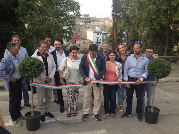 A RAGUSA RIAPERTA LA CARREGGIATA DI VIALE DEL FANTE