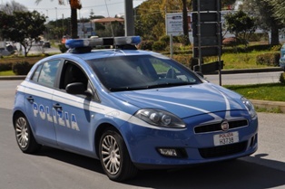 LA POLIZIA  A  MODICA DENUNCIA UN UOMO  PER VIOLENZA SESSUALE