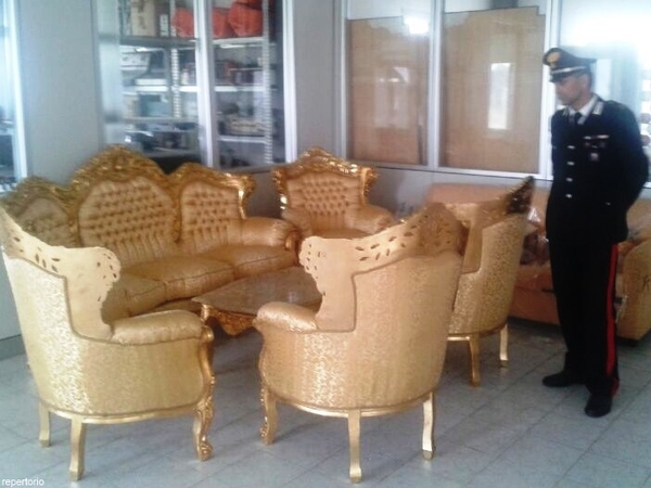 FURTO IN ALBERGO A RAGUSA