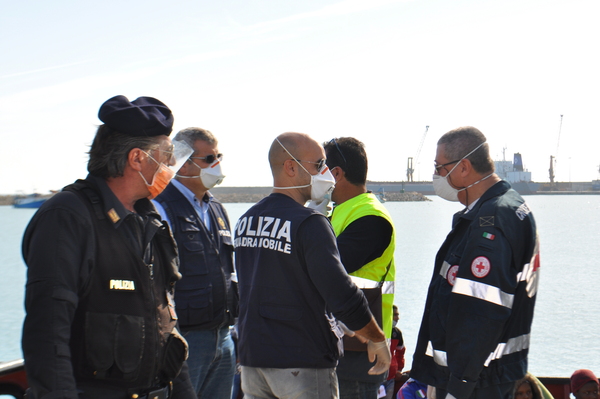 CONCLUSE LE COMPLESSE INDAGINI SULLO SBARCO DEL 2 AGOSTO A POZZALLO E ROCCELLA IONICA