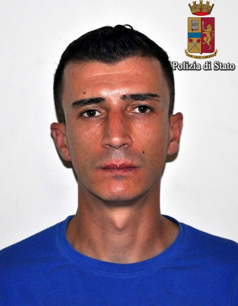LA POLIZIA HA ARRESTATO IL PREGIUDICATO AVILA ROSARIO