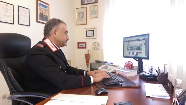 PALAZZOLO ACREIDE (SR):     SI SPACCIA PER UNA DONNA E TRUFFA DUE PERSONE ON-LINE: