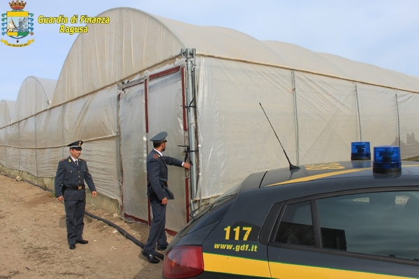 GUARDIA DI FINANZA: SCOPERTA MAXI TRUFFA DI OLTRE 300.000 EURO