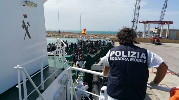 Nave Ong spagnola resta sequestrata a Pozzallo ma non sussiste associazione a delinquere