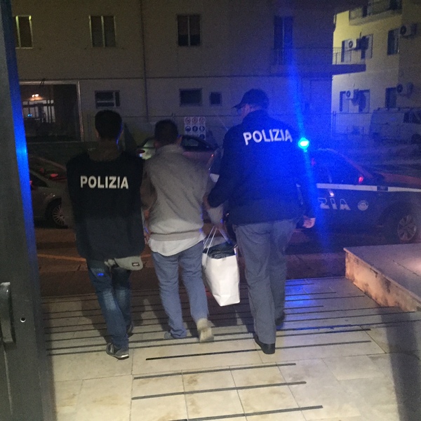 LA POLIZIA DI STATO ESEGUE MISURA CAUTELARE PER VIOLENZA SESSUALE AI DANNI DI MINORE DEGLI ANNI 14.