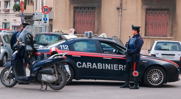 SIRACUSA.   CONTROLLO DEL TERRITORIO: FUGGE DURANTE UN CONTROLLO DEI CARABINIERI DI CASSIBILE.