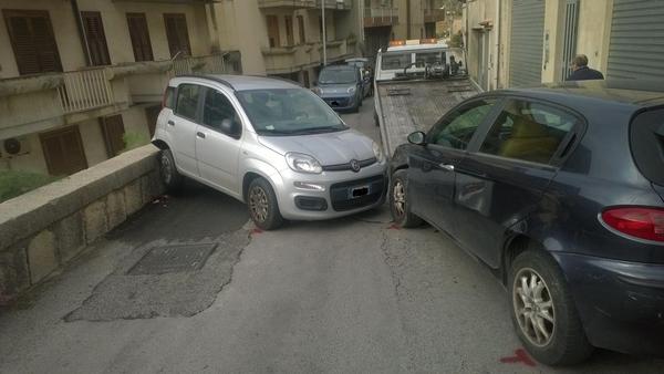 SPETTACOLARE INCIDENTE STRADALE A MODICA