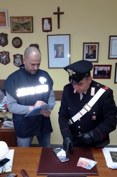 VITTORIA. NASCONDEVA 50 GRAMMI DI COCAINA IN MACCHINA