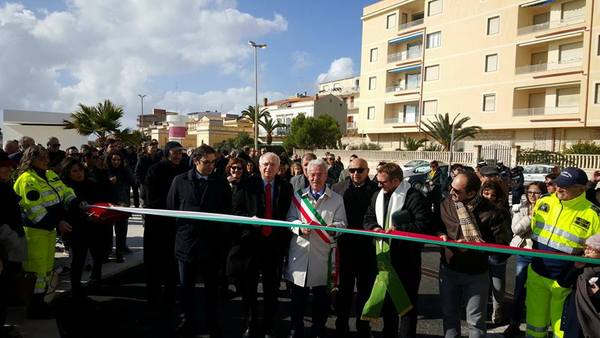 INAUGURATA LA PIAZZA DELLE SIRENE A POZZALLO
