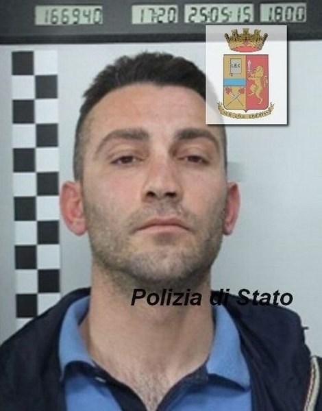 LA POLIZIA DI STATO, COMMISSARIATO COMISO E SQUADRA MOBILE, ESEGUONO UNA MISURA DI CUSTODIA CAUTELARE IN CARCERE