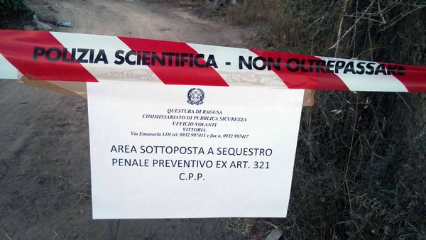 LA POLIZIA SEQUESTRA DISCARICA ABUSIVA