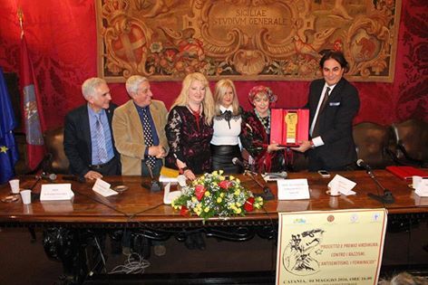 IL PREMIO VIRDURA 2016  E’ STATO CONSEGNATO PRESSO L’UNIVERSITA’ DI CATANIA  ALLA PROF.SSA  MIRIAM   JASKIEROWCZ ARMAN