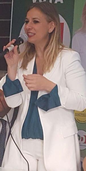 LISA PISANI E IL SUO IMPEGNO PER SCOGLITTI