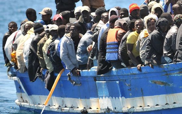 A Pozzallo sbarcano 225 migranti arrivati su due navi