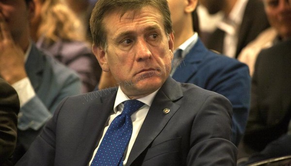Mauro smentisce l’ipotesi assessorato regionale. Ma…..