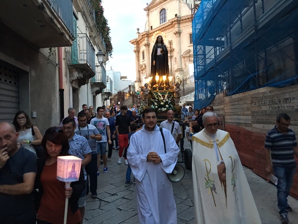 FESTA DELL’ADDOLORATA A RAGUSA IBLA: GRANDI EMOZIONI