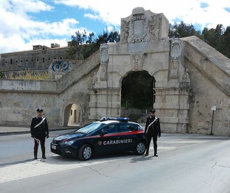 AUGUSTA (SR):    NOTIFICATA ORDINANZA DI AGGRAVAMENTO DELLA MISURA RESTRITTIVA A NOTO PREGIUDICATO FRANCOFONTESE
