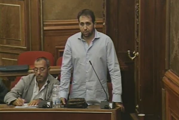 VIDEO – DARIO GULINO AL SINDACO PICCITTO: “DAL MOVIMENTO 5 STELLE O TE NE VAI TU, O ME NE VADO IO!”