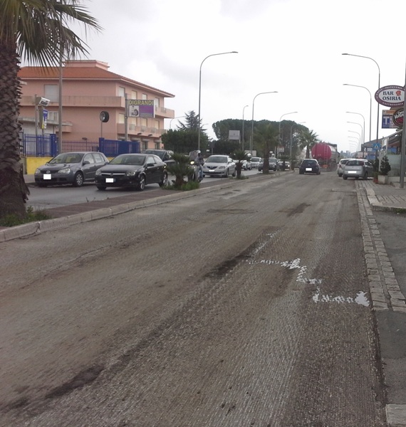 RIPRESI GLI INTERVENTI DI  MANUTENZIONE STRAORDINARIA NELLE STRADE DELLA CITTA’