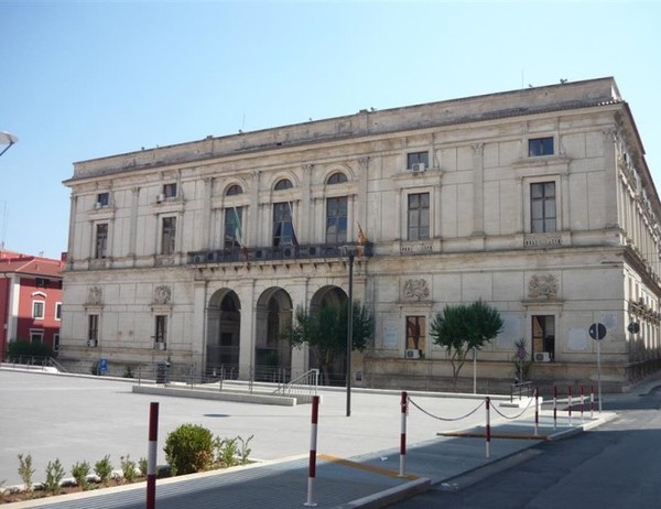 CONFUSIONE IN COMMISSIONE SVILUPPO ECONOMICO AL COMUNE DI RAGUSA